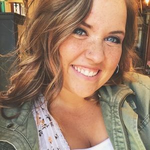 Meet your Posher, Madyson